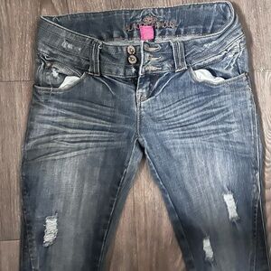 Almost Famous Women's Faded Blue Skinny Jeans